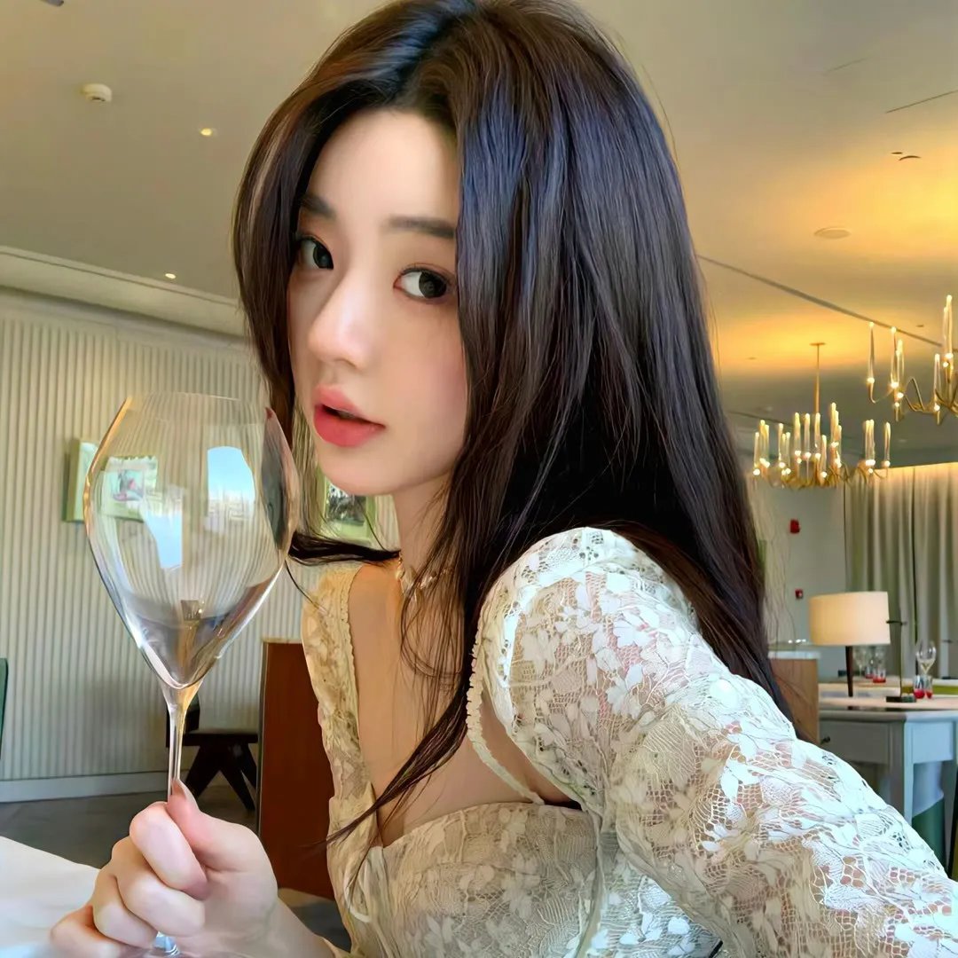 女主偷听我心声,人设崩塌了