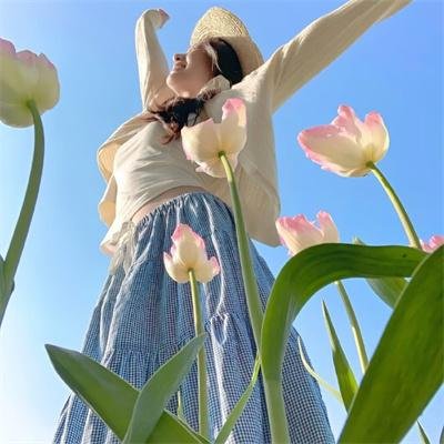 出狱后,她被墨少宠上天